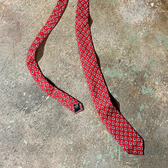 Italian Silk J. Crew Tie Red Paisley - Picture 4 of 4